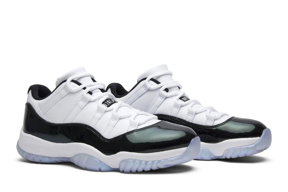 Jordan 11 Retro Low 'Emerald'
