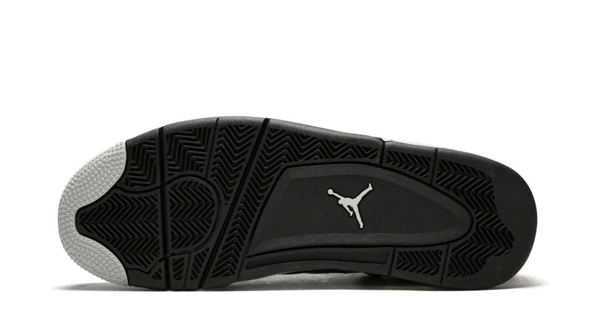 Air Jordan 4 Retro LS "Oreo"